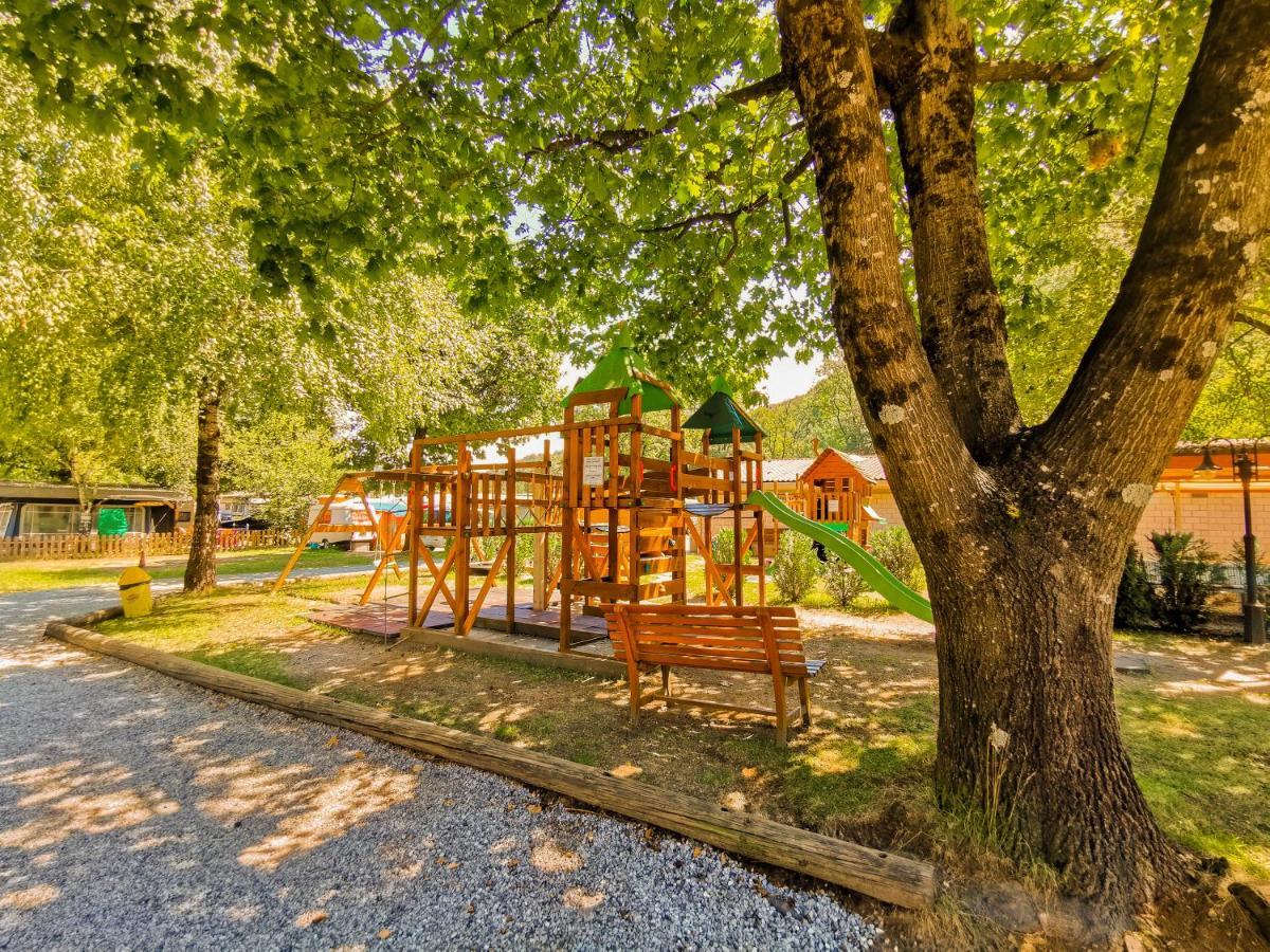 Camping Melezza Losone Exteriör bild