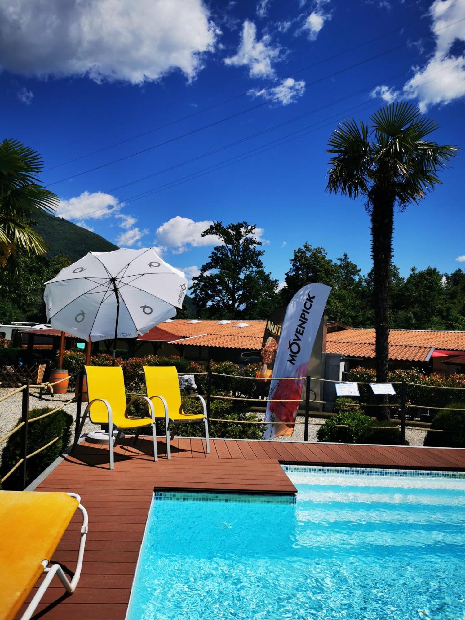 Camping Melezza Losone Exteriör bild